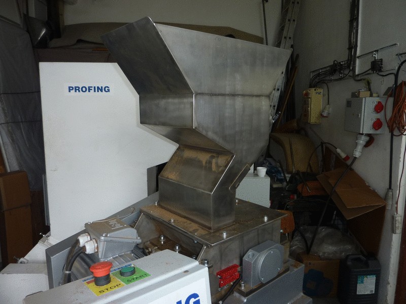 Shredder designed for the food industry